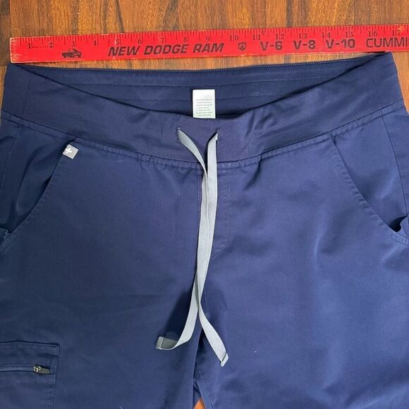 Figs Zamora Jogger Scrub Pants Women’s Size Large - Picture 9 of 11